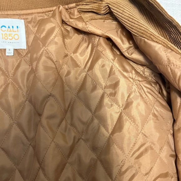 Contrast Sherpa sleeve Bomber Jacket - Picture 6 of 7